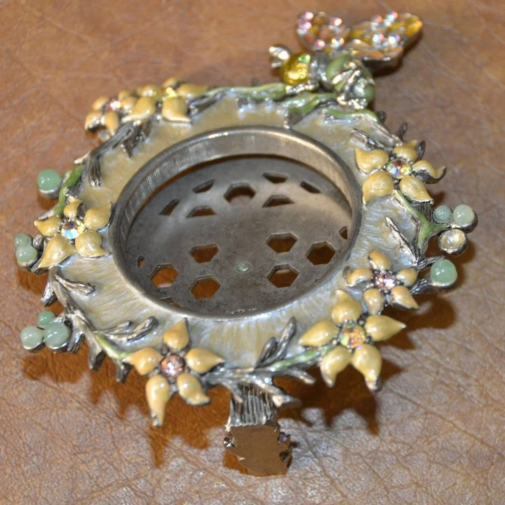 RARE NICE JAY STRONGWATER BEE LILY FLORAL CRYSTAL LEAF ALLEGRA ENAMEL BABY FRAME